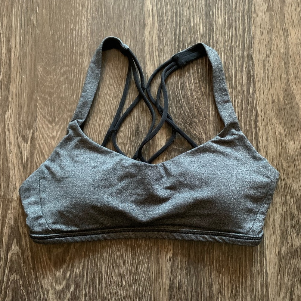 Lululemon free to be zen bra